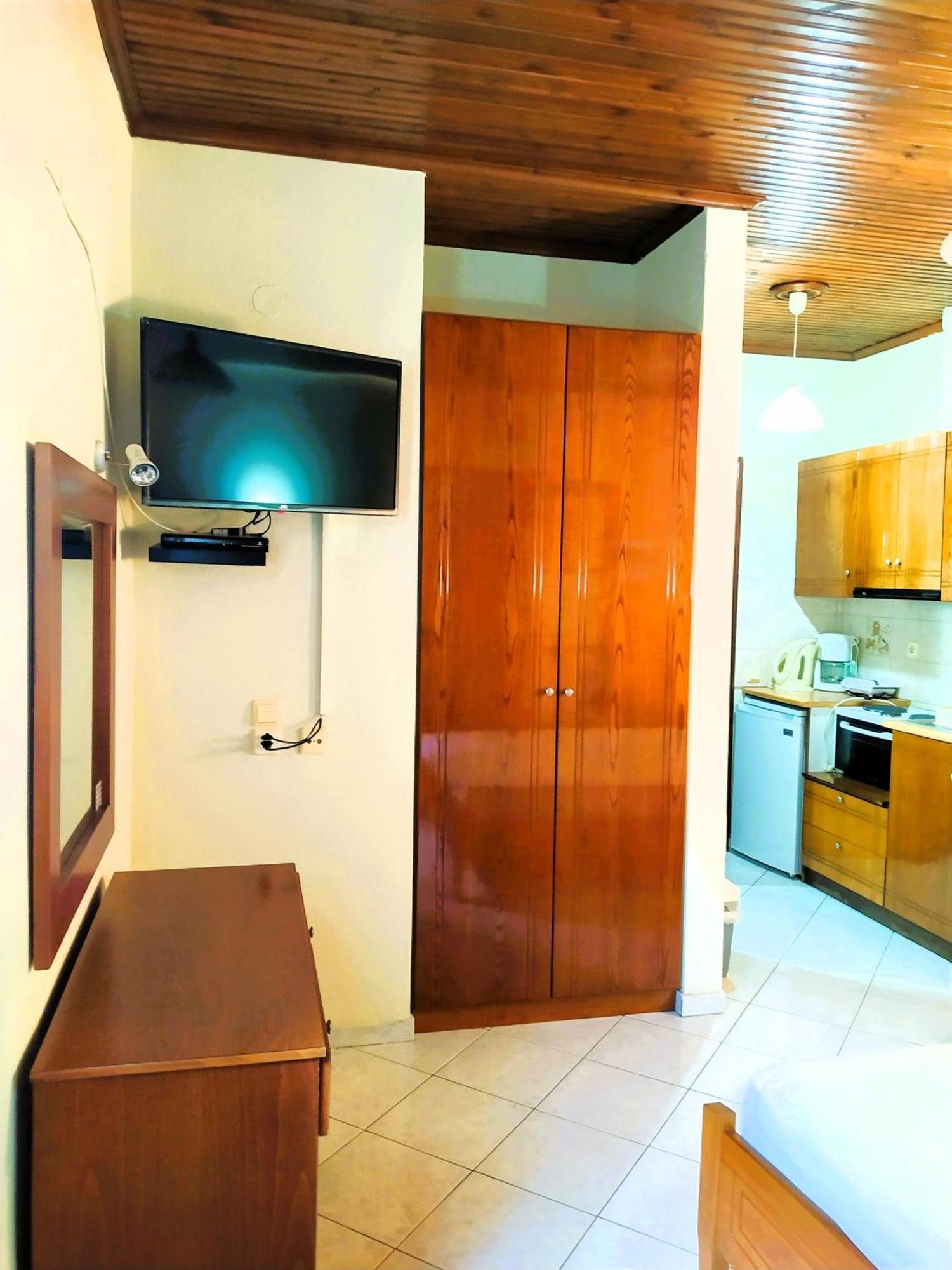 Elias Studio & Apartment Agios Ioannis  Extérieur photo